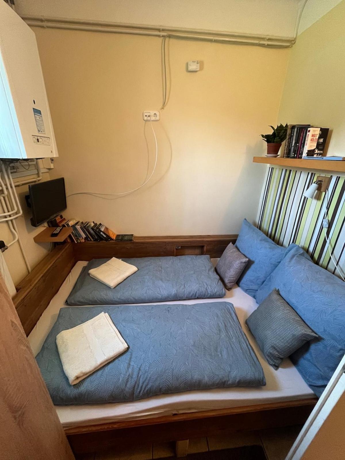 Tejfeles Vendeghaz Apartment Porva Екстериор снимка