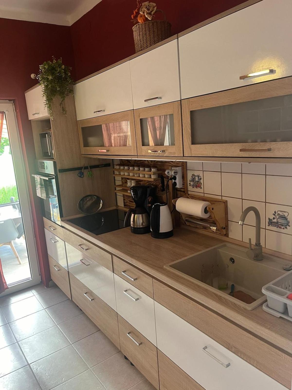 Tejfeles Vendeghaz Apartment Porva Екстериор снимка