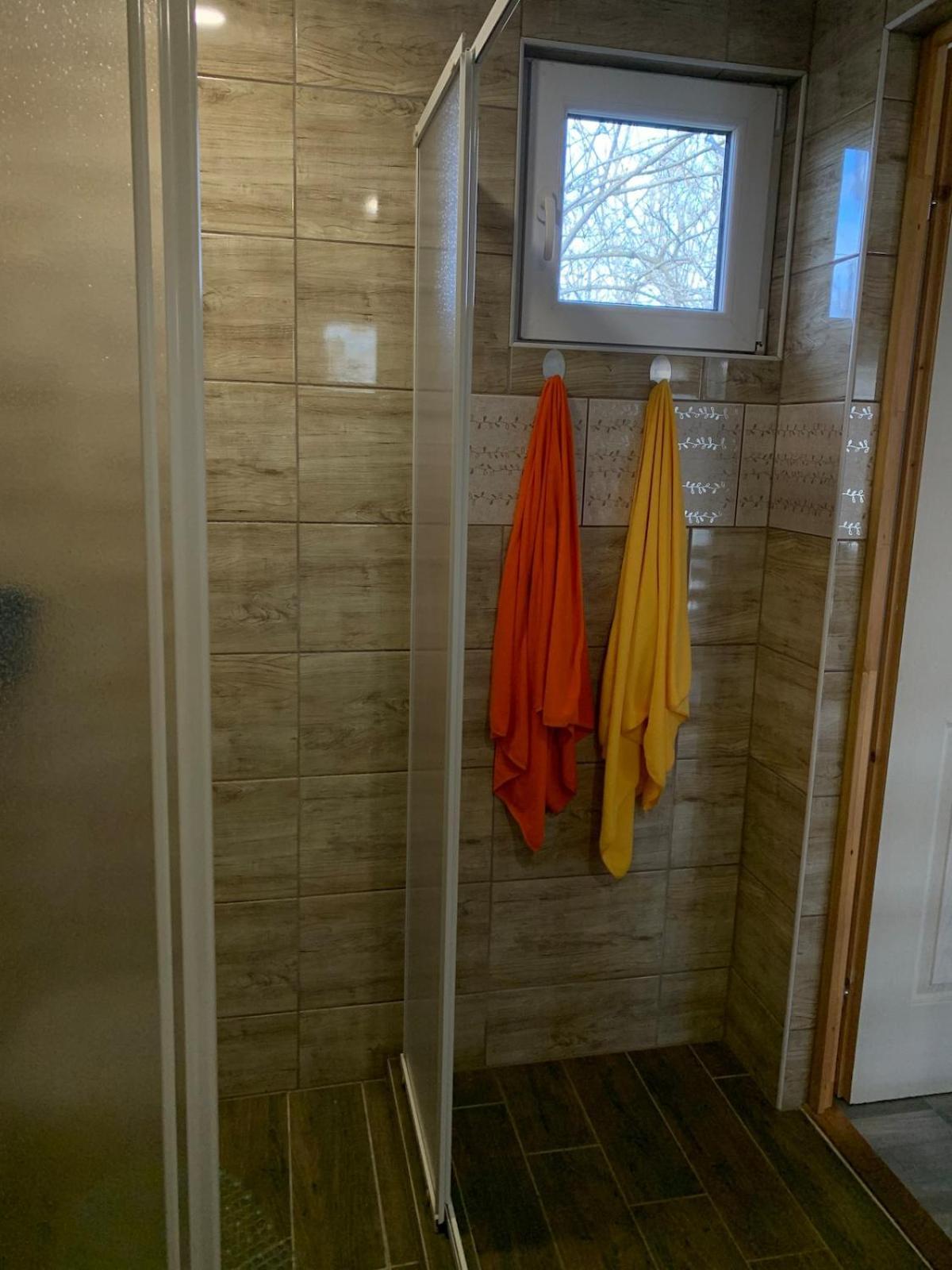 Tejfeles Vendeghaz Apartment Porva Екстериор снимка